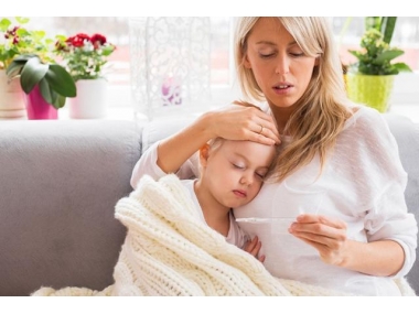 寶寶發燒退熱貼貼這幾個常見位置家長要知道